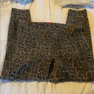 Snakeskin jeggings